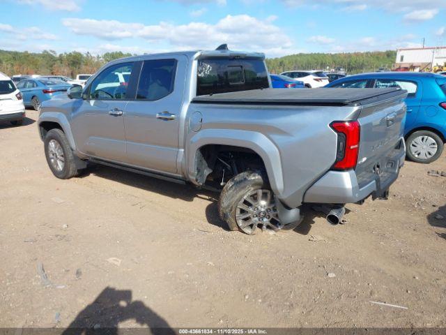 Toyota Tacoma Limited Image 14