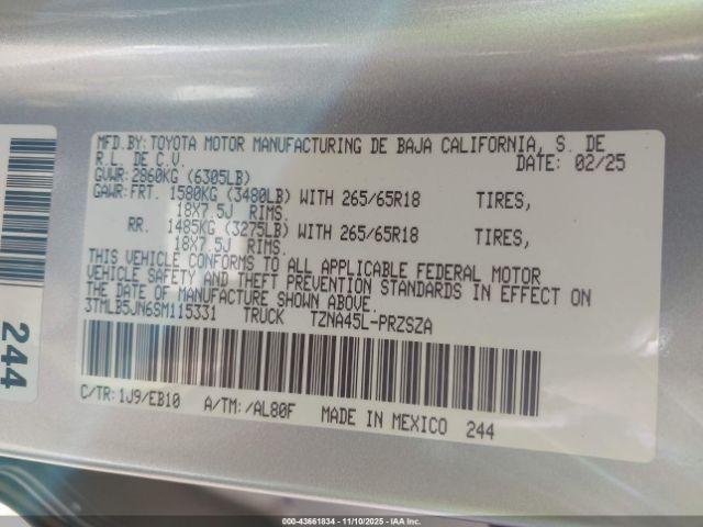 Toyota Tacoma Limited Image 15