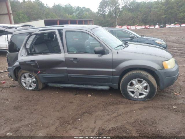Ford Escape Xlt Image 10