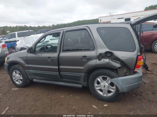 Ford Escape Xlt Image 9