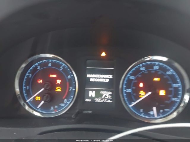 Toyota Corolla L Image 6