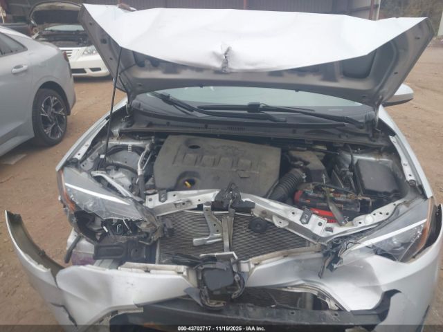 Toyota Corolla L Image 9