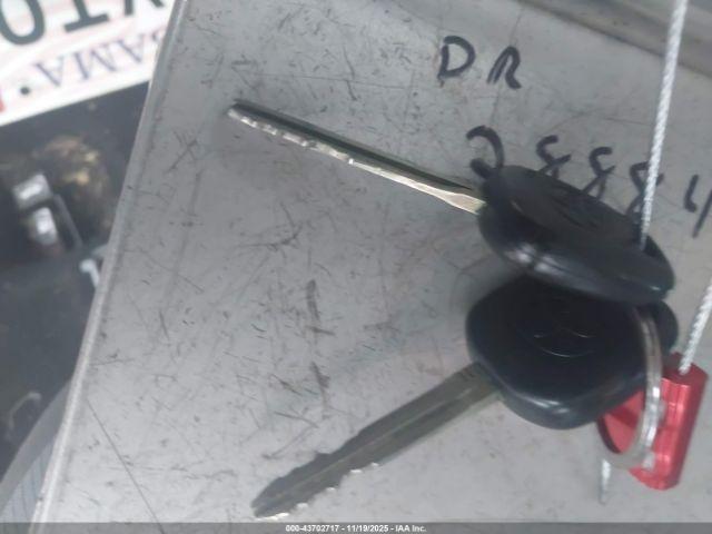 Toyota Corolla L Image 16