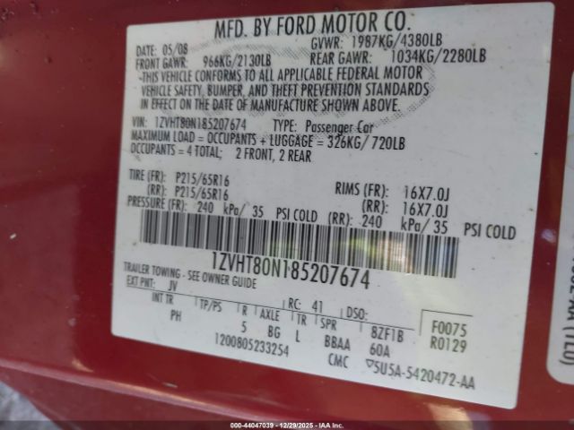 Ford Mustang Image 9