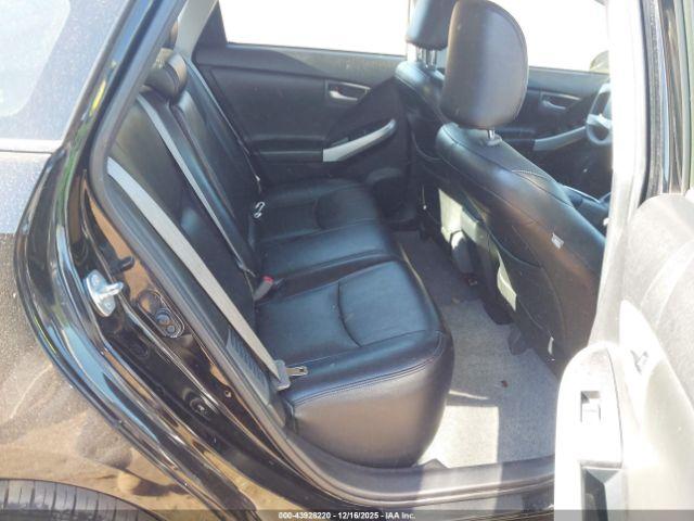 Toyota Prius Three Image 5