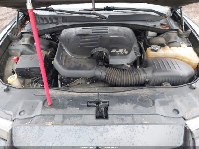 Dodge Charger Sxt Image 2