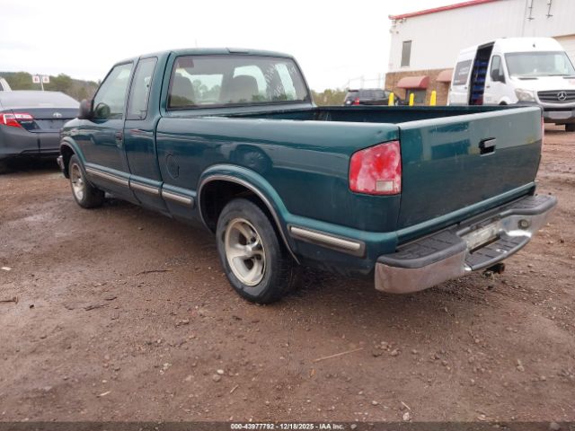 Chevrolet S-10 Ls Fleetside Image 3