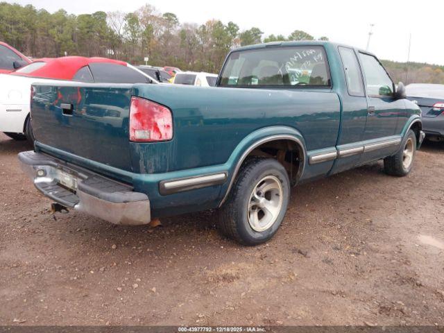 Chevrolet S-10 Ls Fleetside Image 10