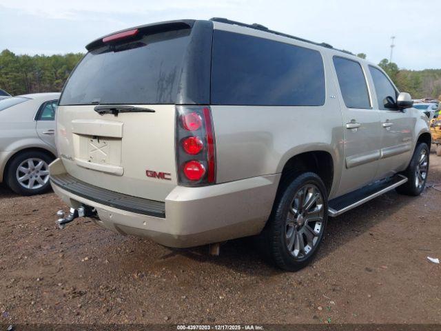 GMC Yukon Slt Image 2