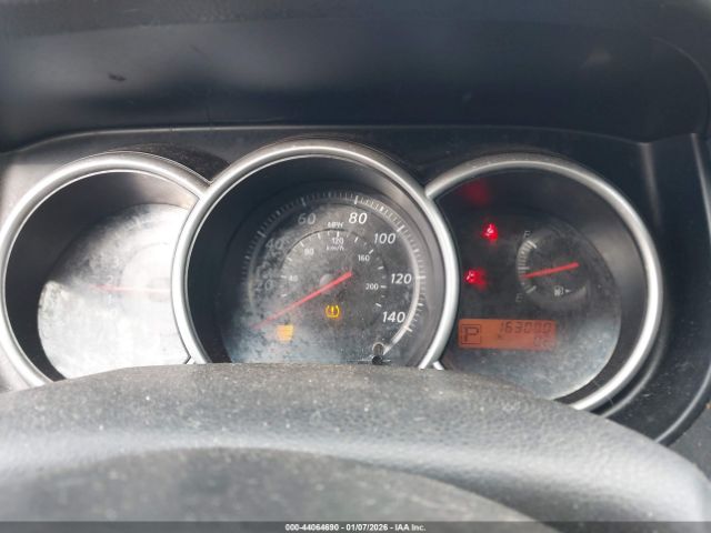 Nissan Versa 1.8 Sl Image 4