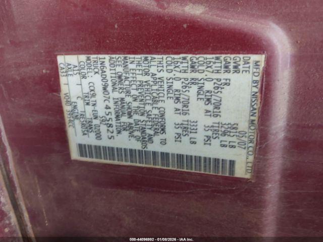 Nissan Frontier Se Image 9